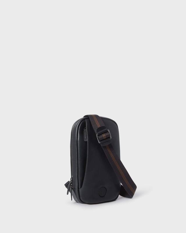 OSPREY LONDON OSPREY LONDON Men's The Compass Leather Sling Bag in Black - 2