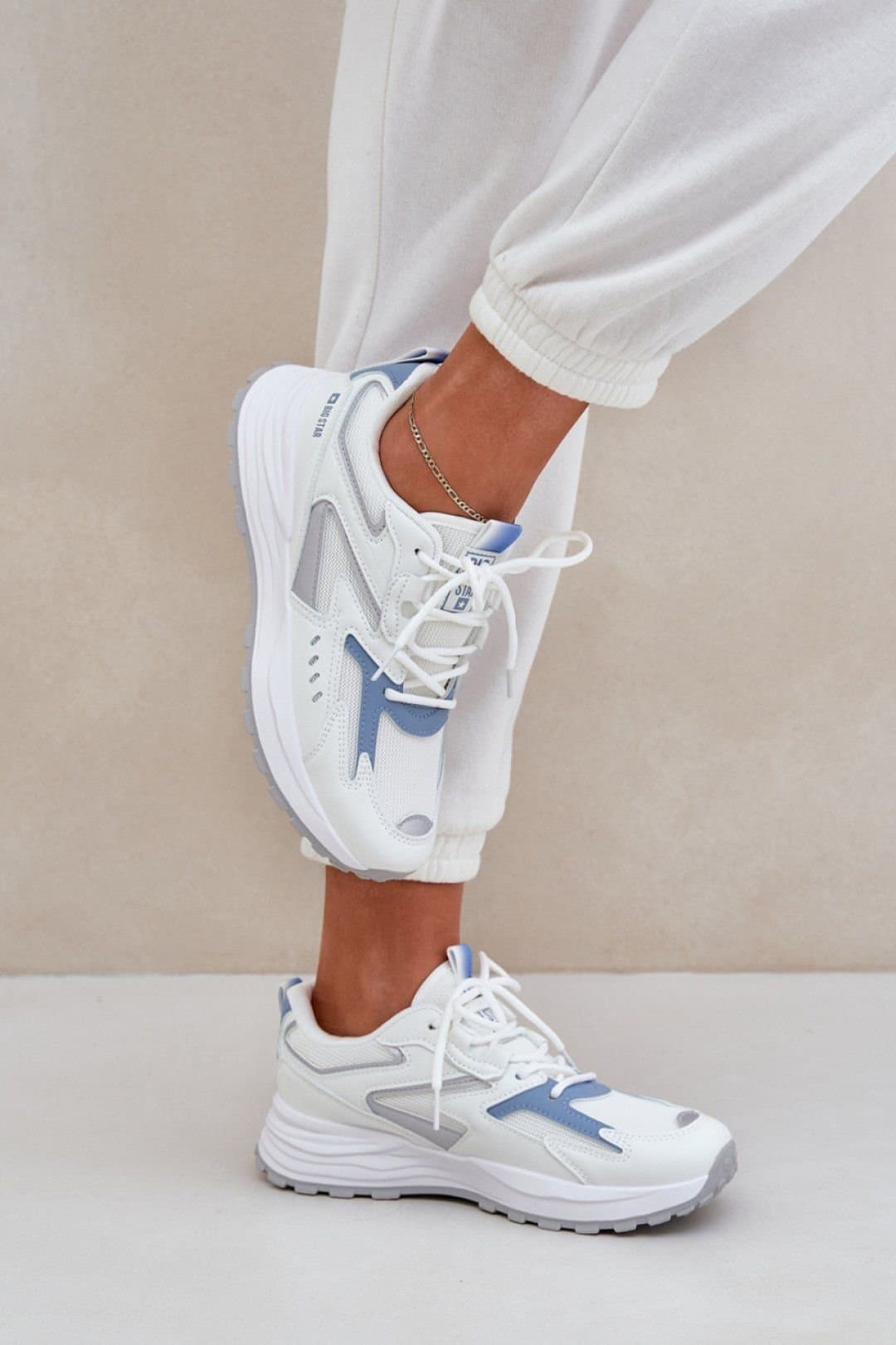 Love Lace Love Lace White Big Star Sport Shoes With Cushion Insoles