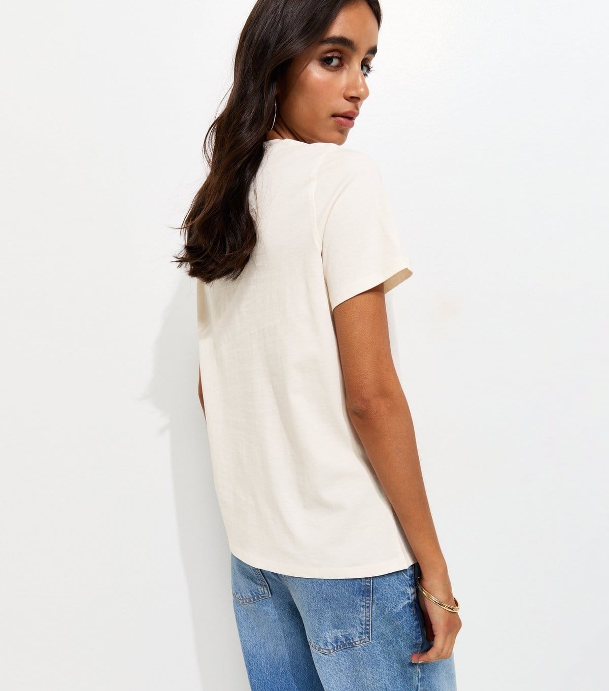 New Look Women's Off White NYC Regular T-Shirt New Look - 4