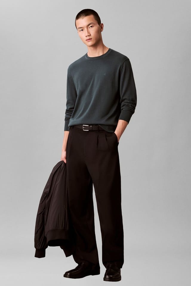 Calvin Klein Calvin Klein Men's LS Supima Cotton Crew Magical Forest in Dark Green - 2