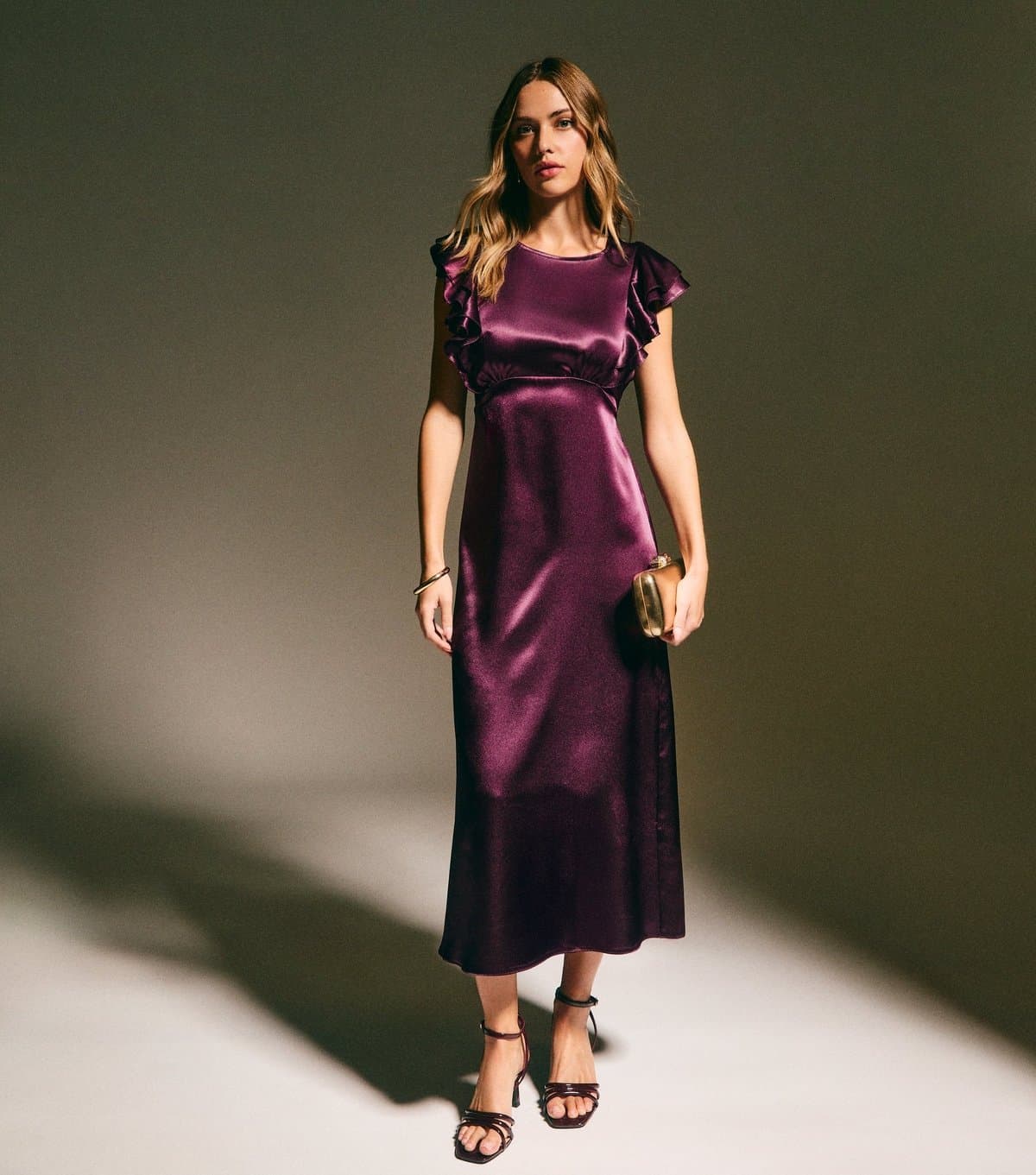 New Look Women's Dark Burgundy Satin Ruffled Sleeve Midi Dress New Look