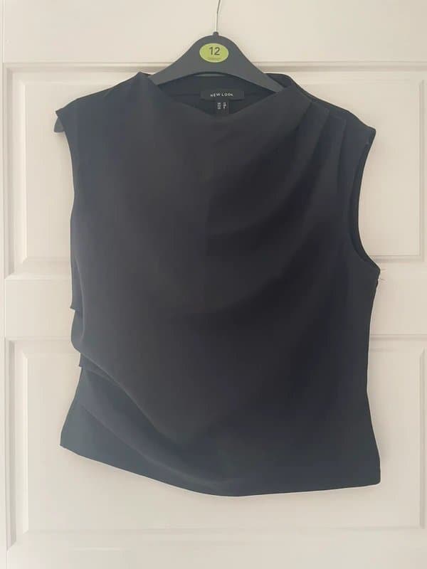 New Look Black sleeveless top