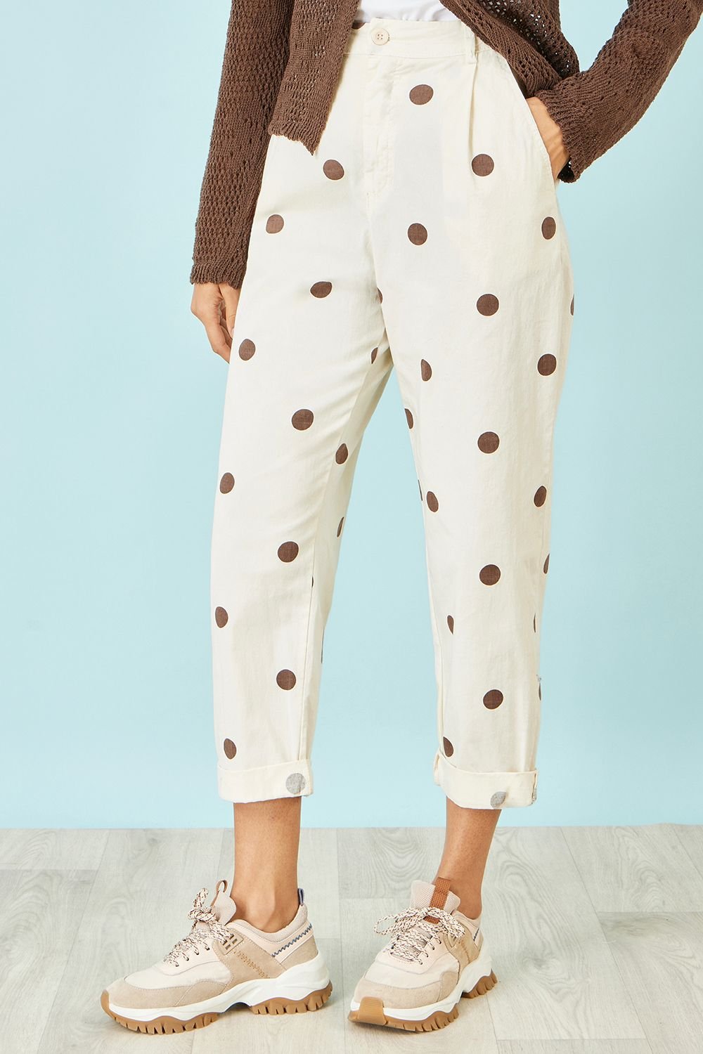 Yumi Yumi Women's Ivory Spot Print Cotton Canvas Chinos - 2