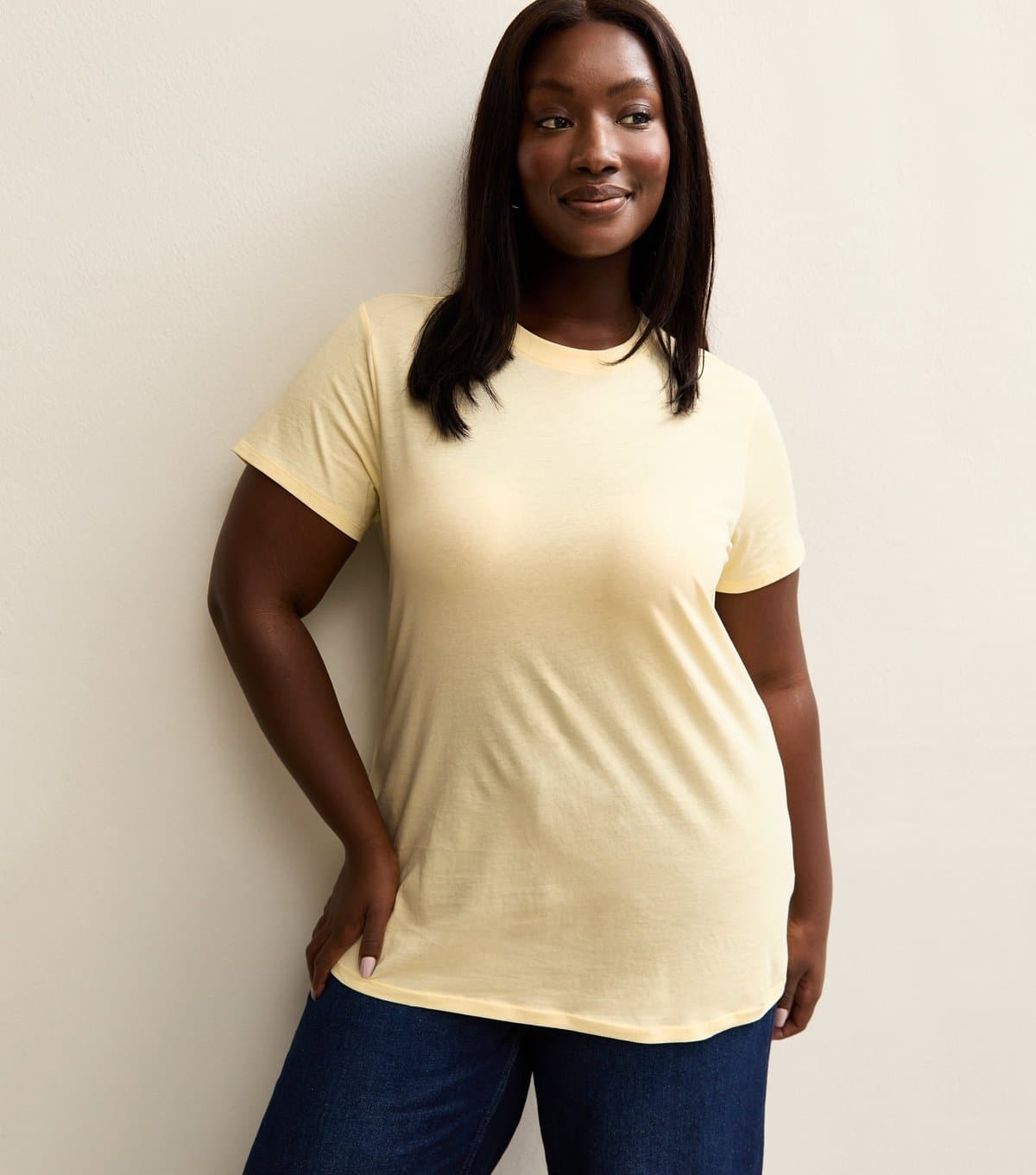 New Look Women's Plus Size Light Yellow Crew Neck T-Shirt Curves New Look