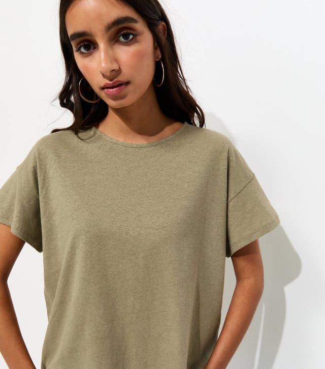 New Look Women's Premium Light Khaki Linen Rich Dip Back T-Shirt New Look - 2