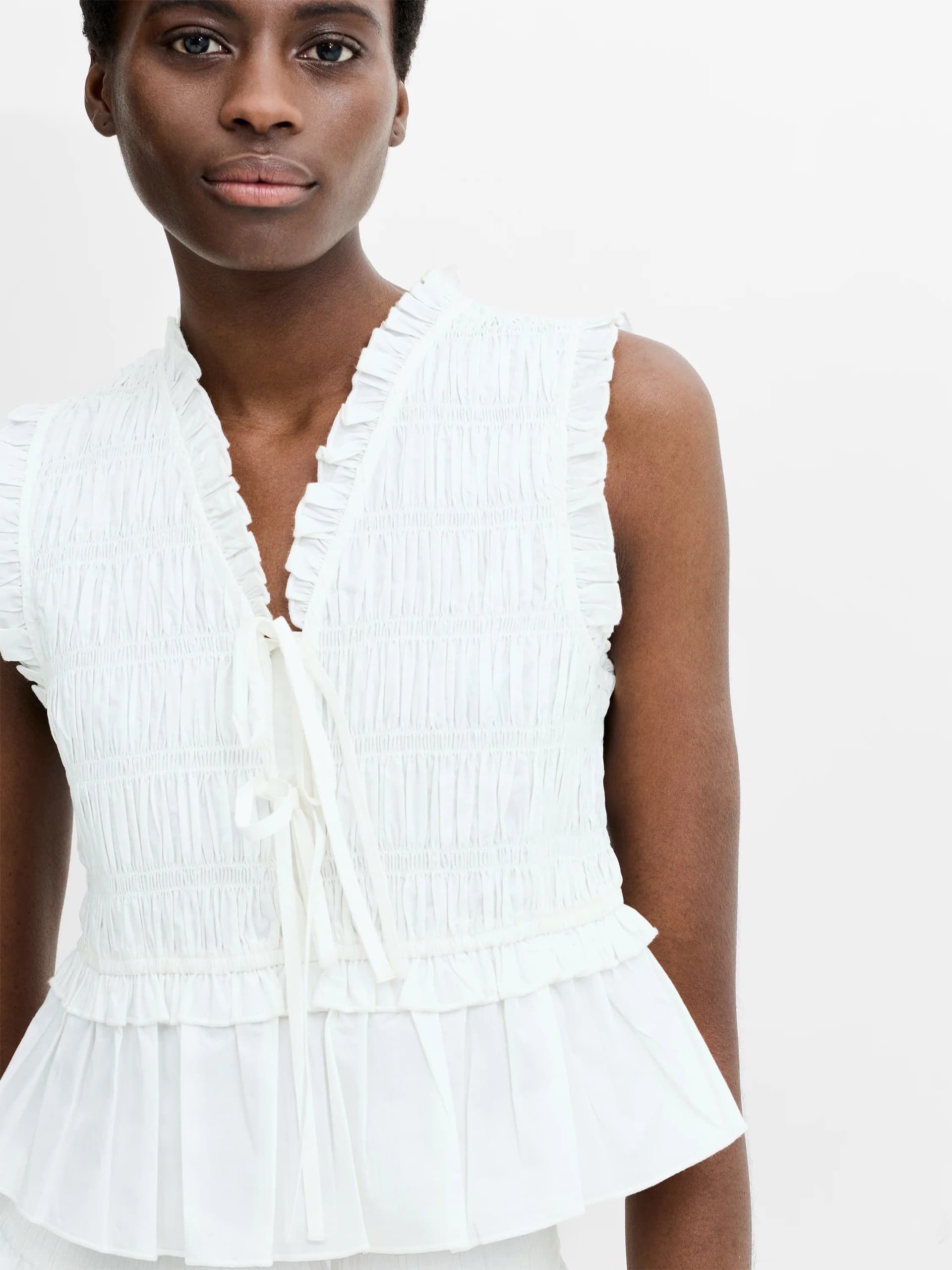 French Connection Rhodes Poplin Sleeveless Smocked White Peplum Top Summer White