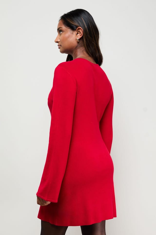 Oasis Oasis Women's Embellished Bow Knitted Dress in Red - 3