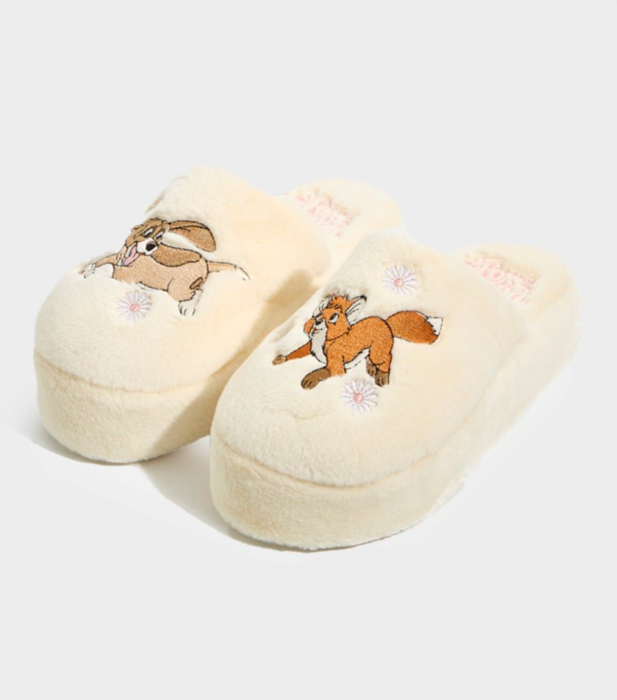 Skinnydip Women's Cream Fox and Hound Embroidered Slippers Skinnydip New Look