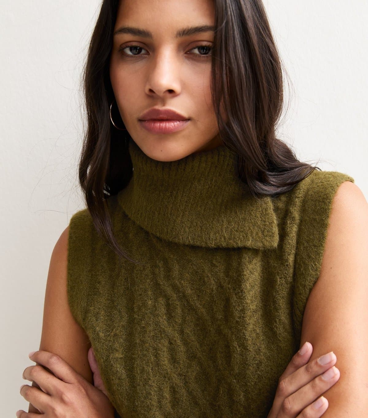 New Look Women's Light Khaki Cable Knit Roll Neck Tabard Vest New Look