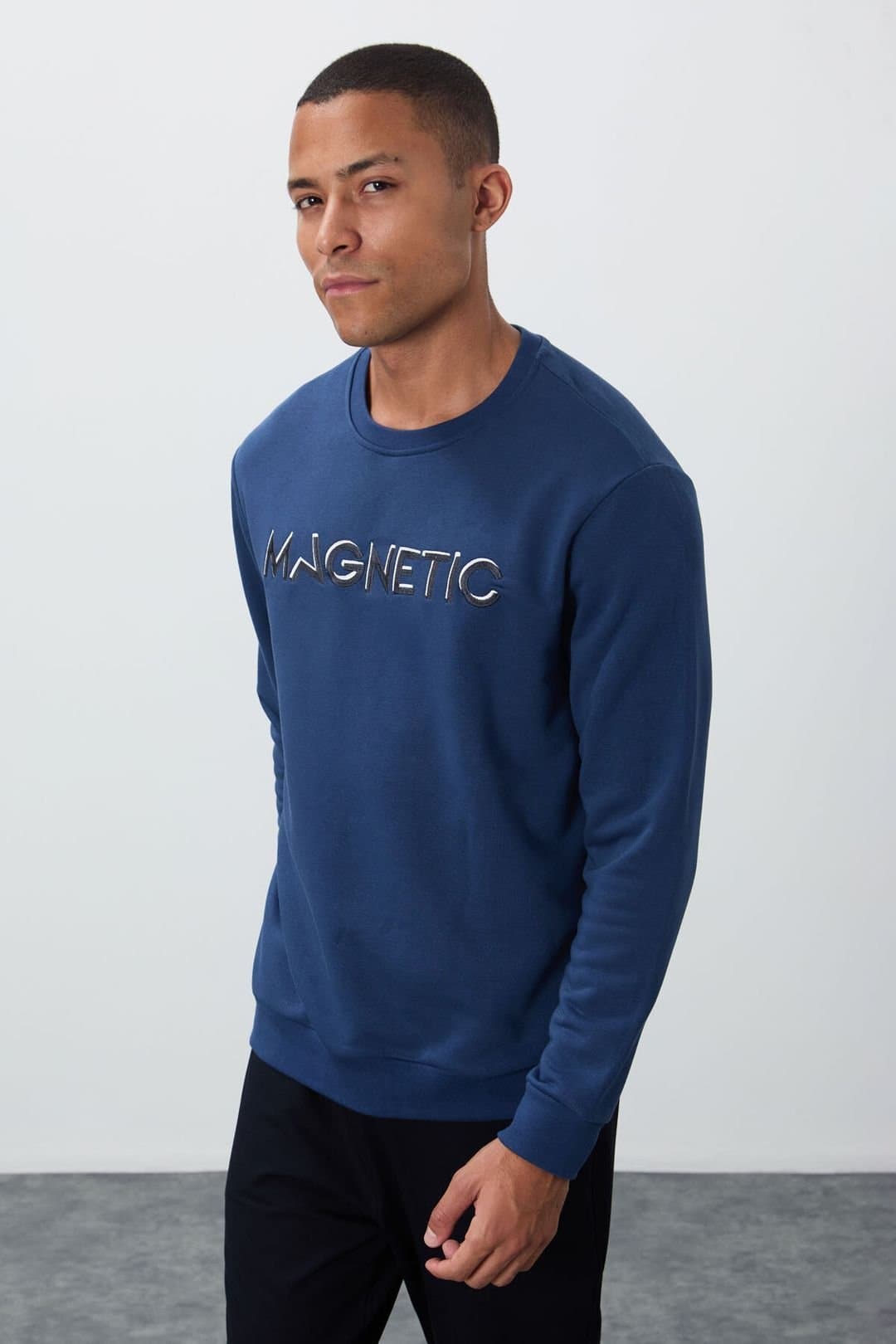 Tommy Life Tommy Life Men's Printed Crew Neck Sweatshirt in Blue