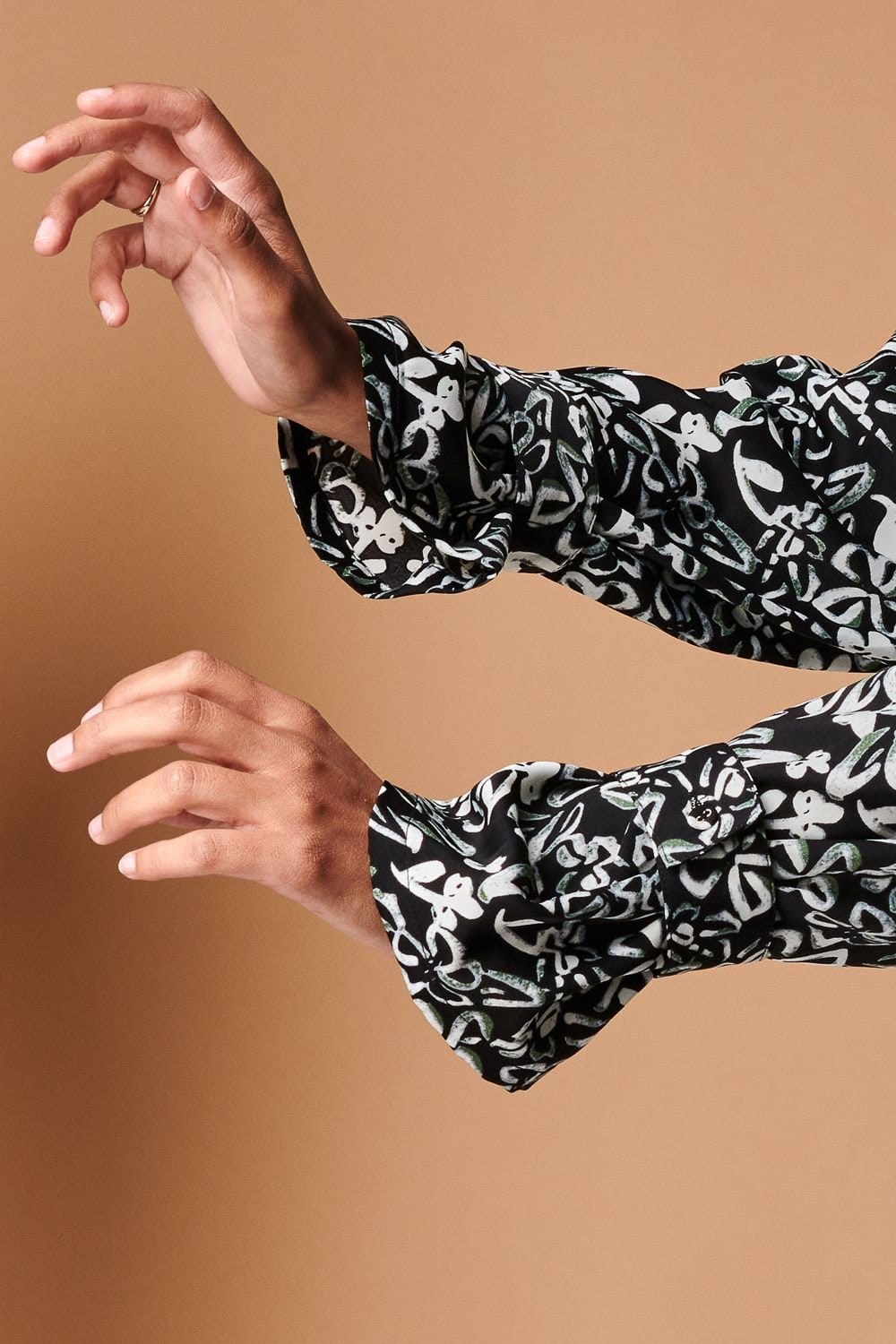 Jolie Moi Jolie Moi Women's Tie Cuff Flare Hem Shirt Dress in Black - 4