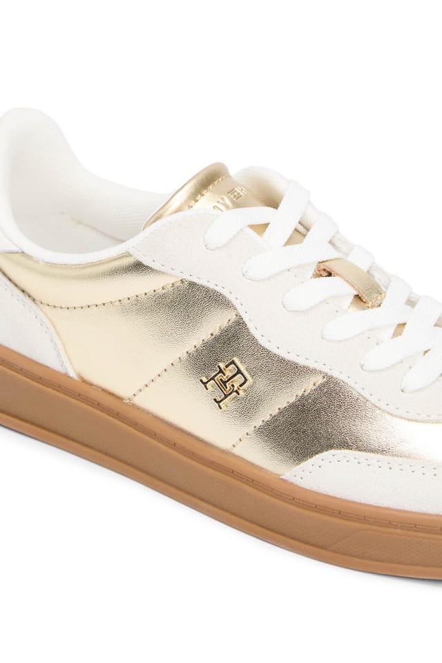 Tommy Hilfiger Tommy Hilfiger Women's Mu Jackie Metallic Ecru/Gold in Gold - 2