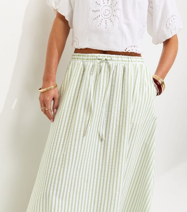New Look Women's Petite Green Striped Seersucker Circle Skirt New Look - 2