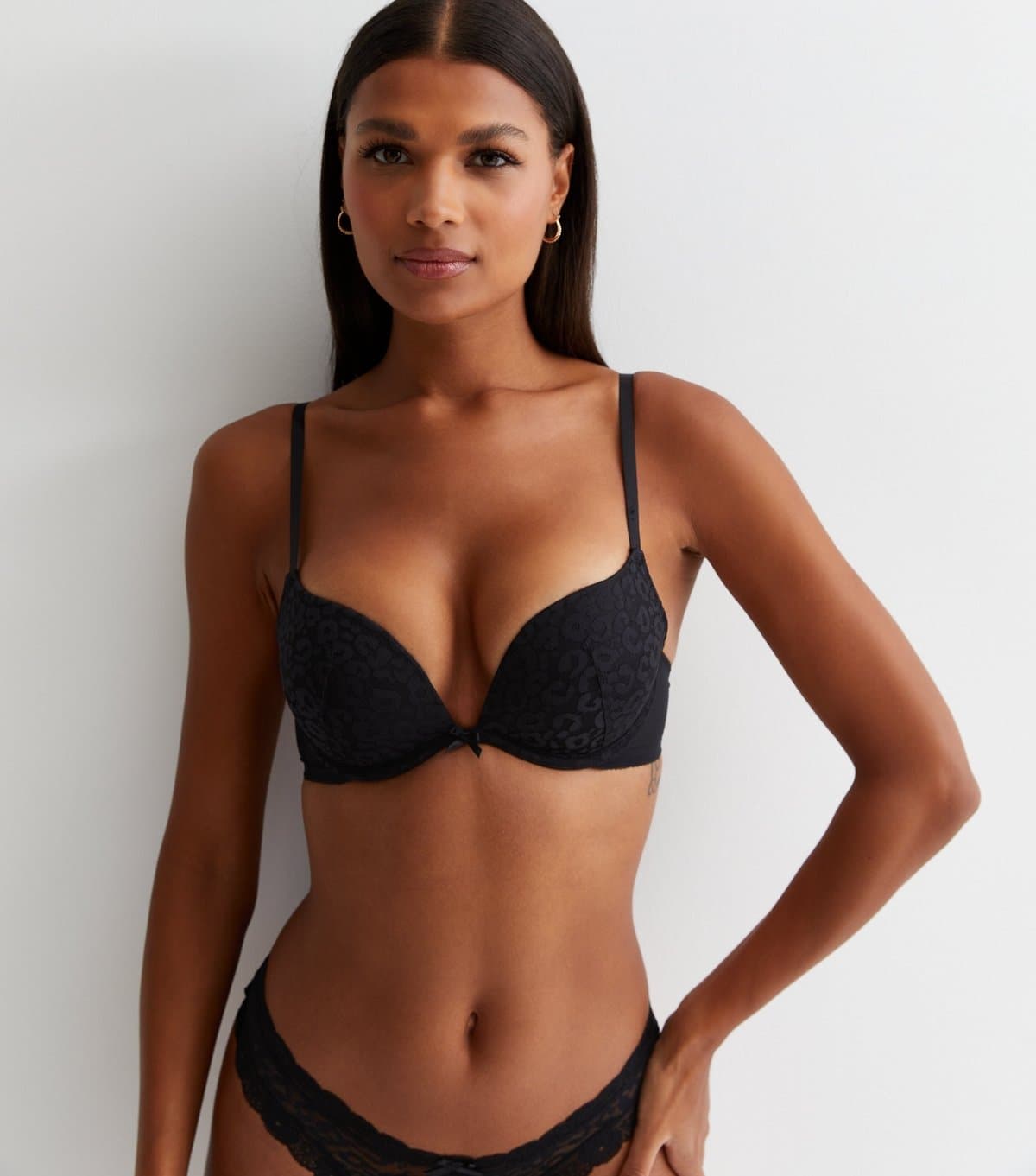 New Look Women's Black Animal Print Lace Plunge Push Up Bra New Look