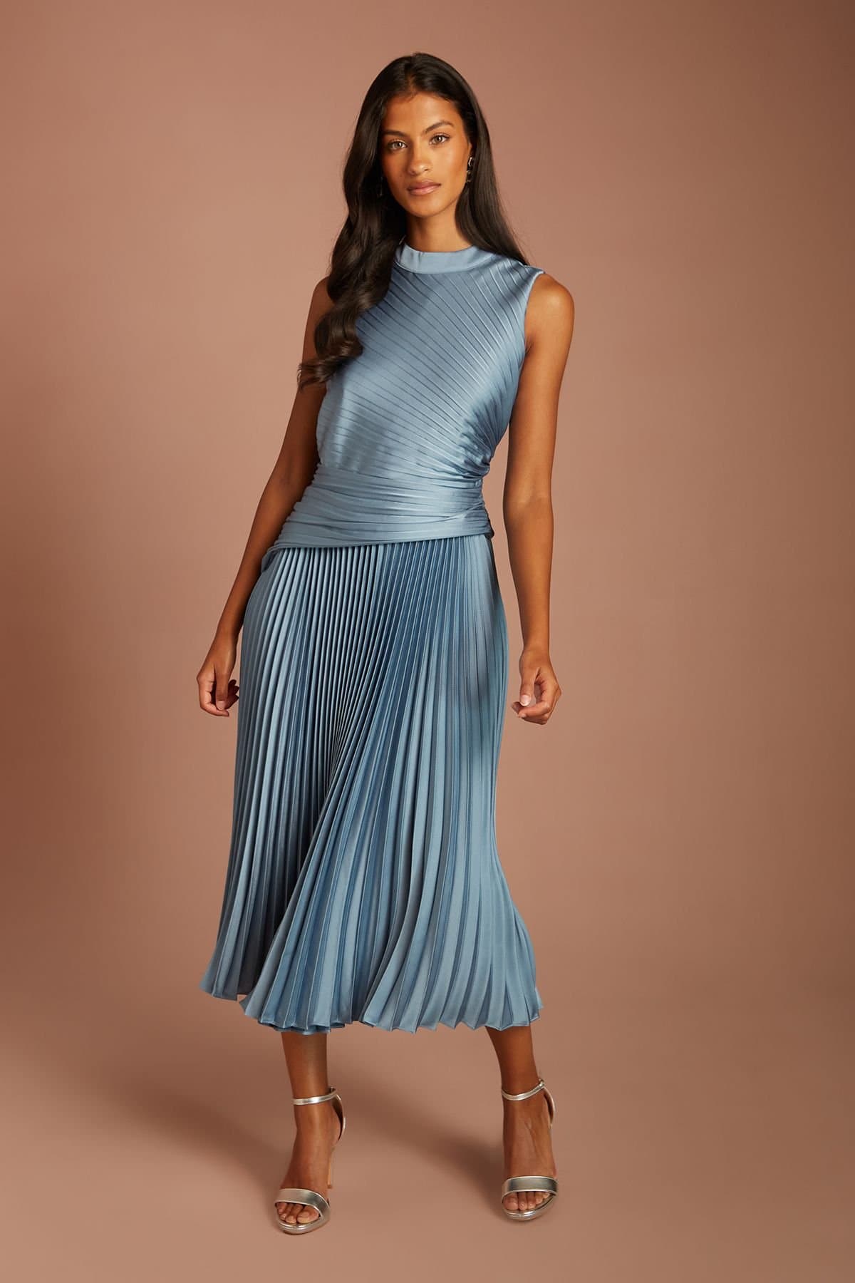 Coast Coast Women's Petite Pleated Detail Bodice & Skirt Sleeveless Midi Dress in Dusty Blue