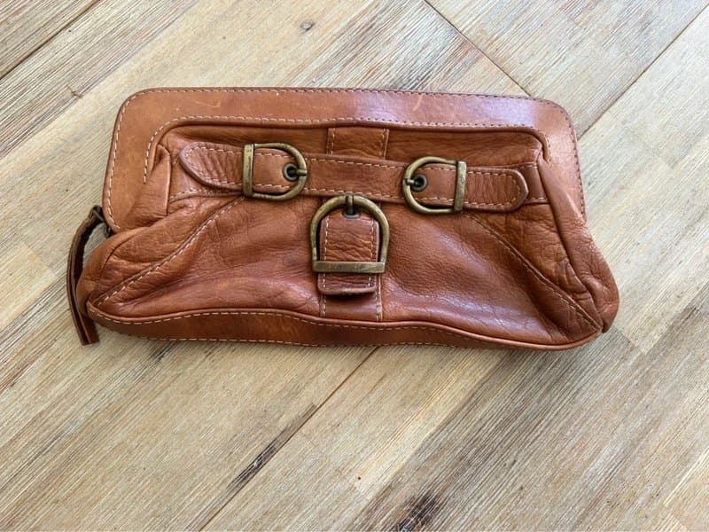 River Island 🌸 River Island Tan Brown 100% Leather Y2K Slouch Clutch Bag Boho Buckle Handbag