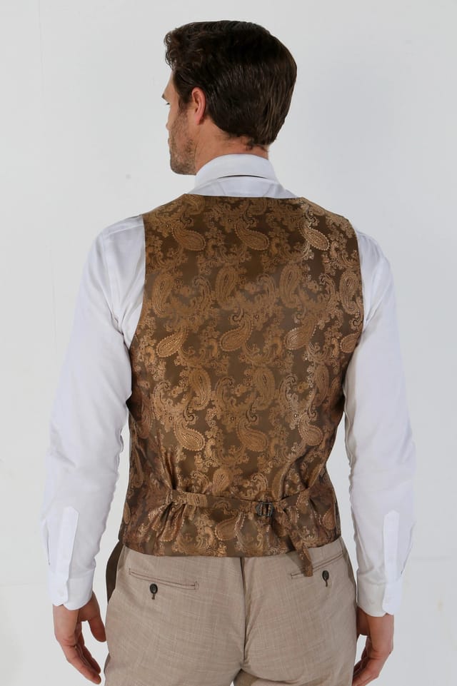 Paul Andrew Paul Andrew Men's Kurt Tailored Fit Plain Waistcoat in Beige - 2