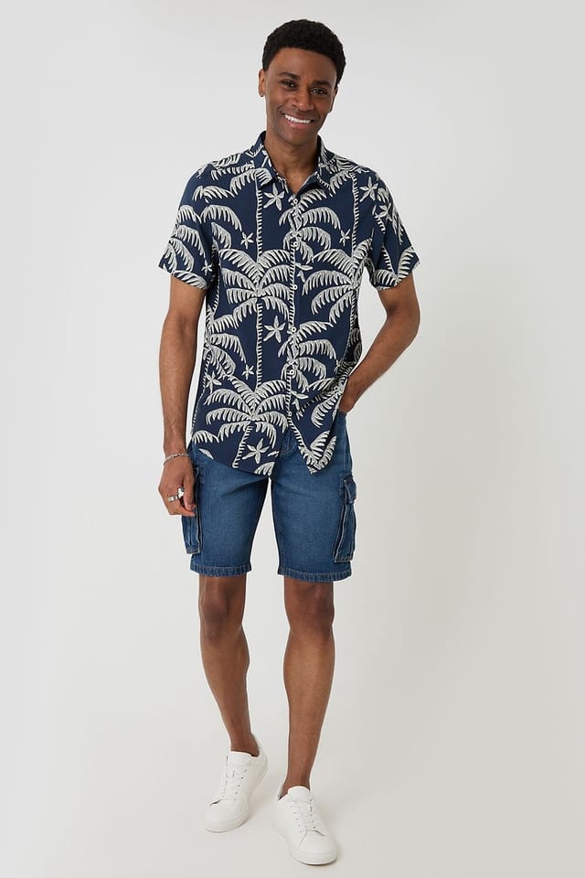 Threadbare Threadbare Men's Oversized Palm Print Short Sleeve Shirt in Navy - 3
