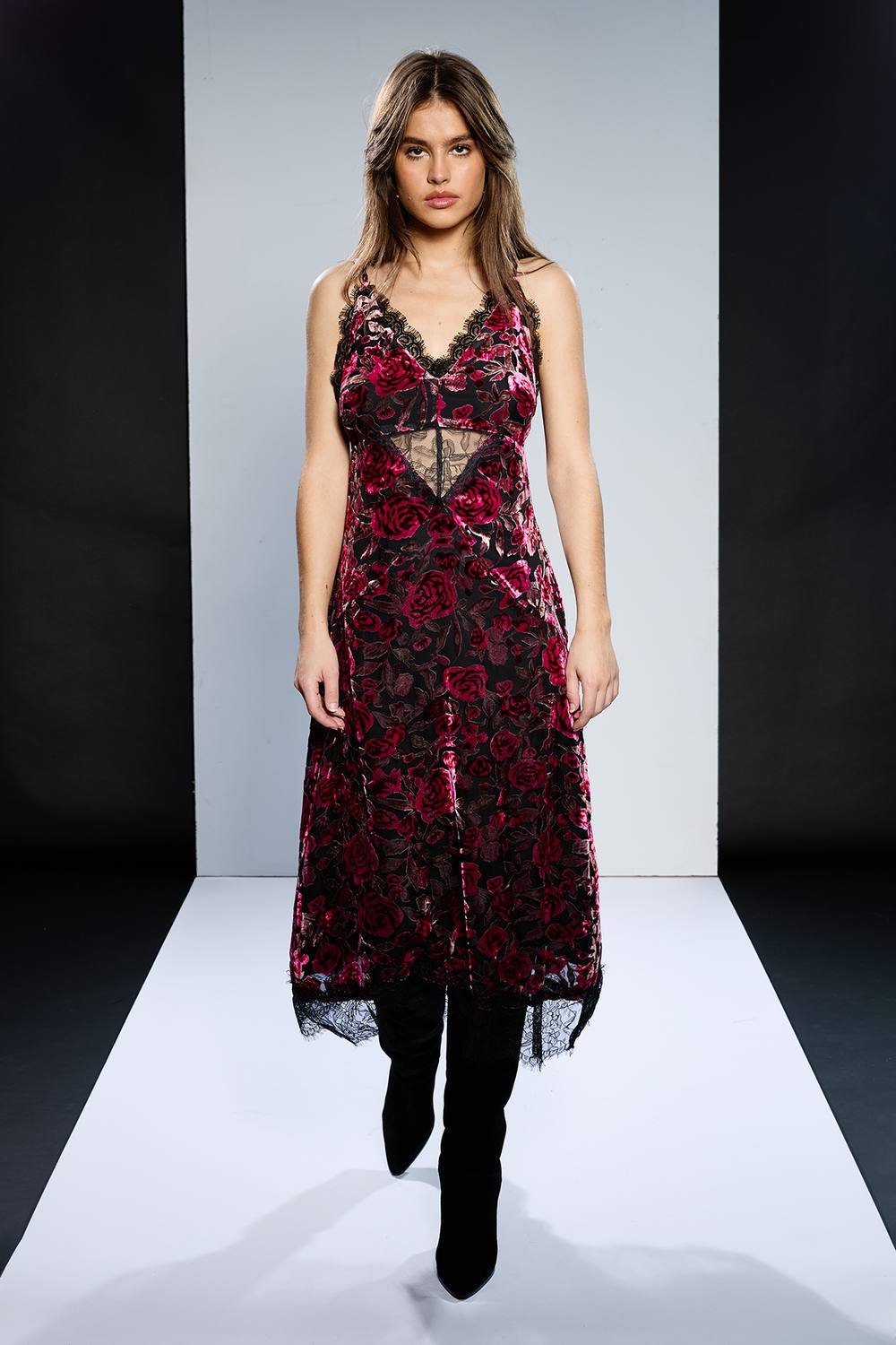 RUNWAY 1.8.1.8 RUNWAY 1.8.1.8 Women's Lace Slip Dress in Pink - 2