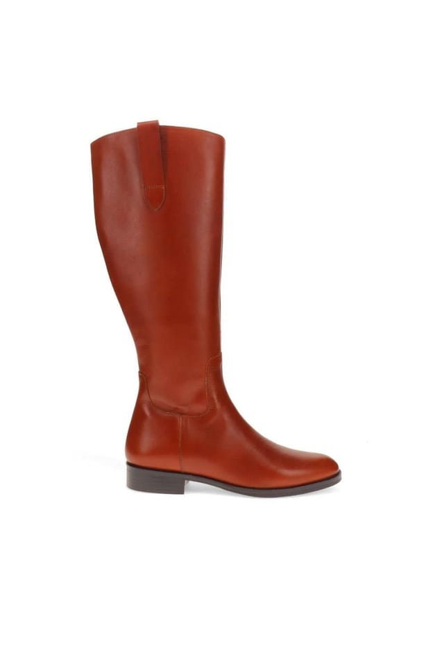 Jones Bootmaker Jones Bootmaker Women's Emelia Small Calf Fit Leather Boots in Tan - 2