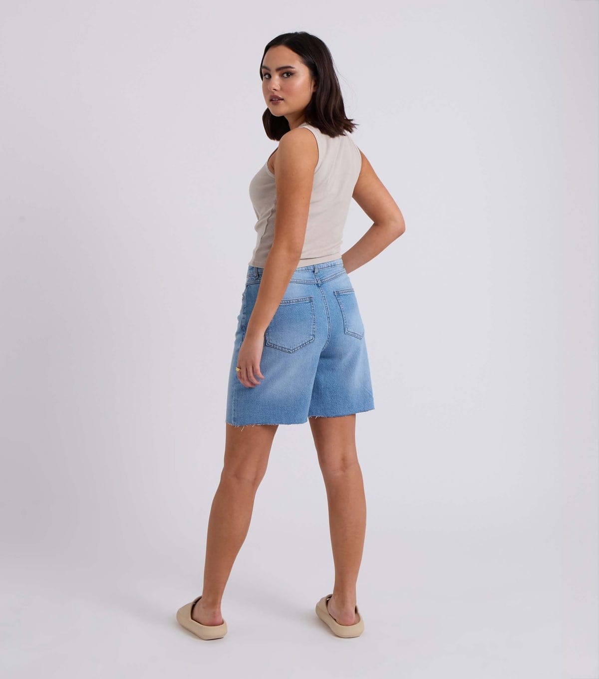 Urban Bliss Women's Mid Blue Bermunda Shorts Urban Bliss New Look - 4