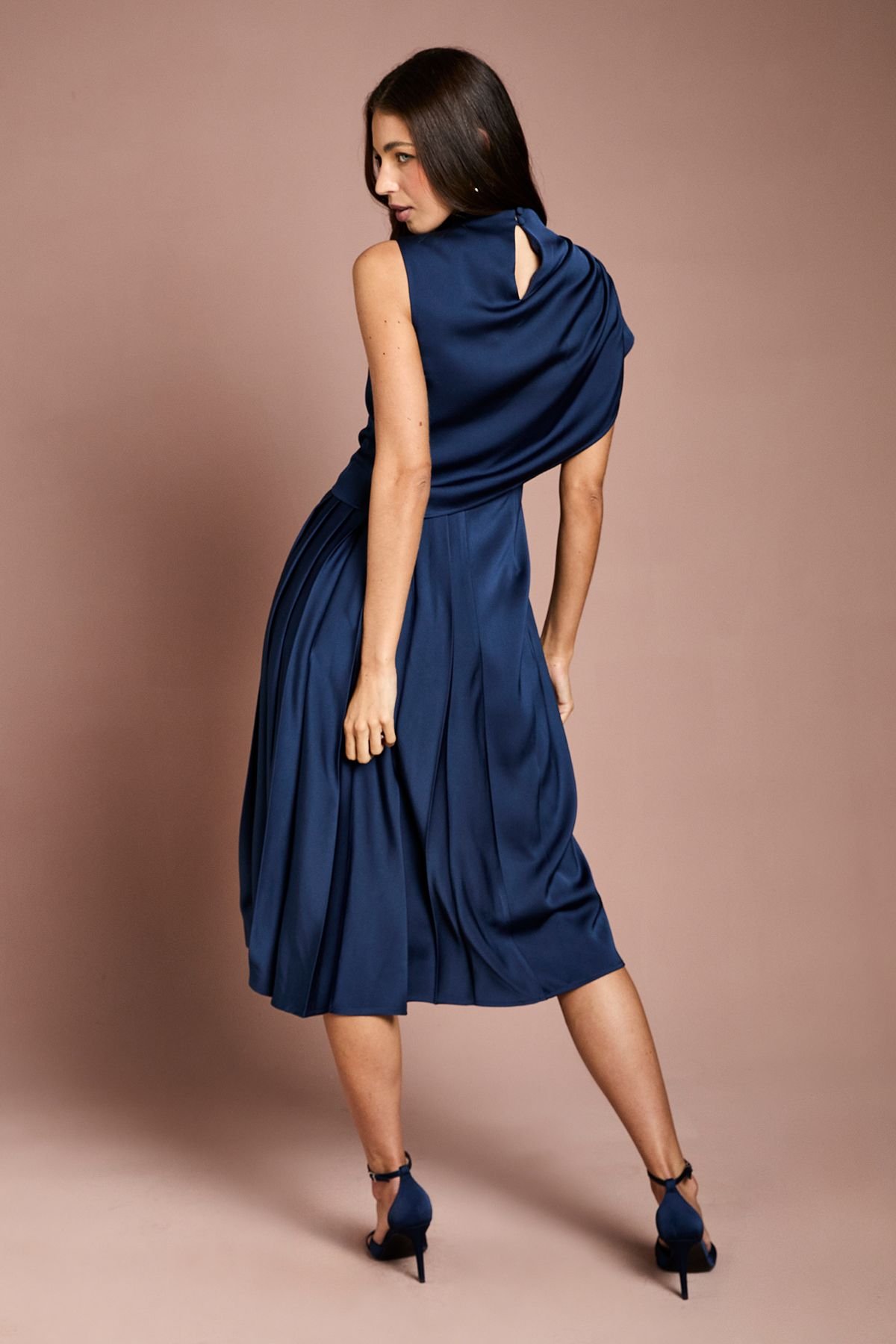Coast Coast Women's Satin Drape Shoulder Pleated Skirt Midi Dress in Navy - 4