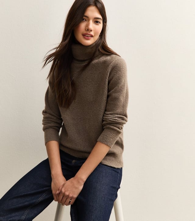 New Look Women's Dark Mink Roll Neck Jumper New Look - 2