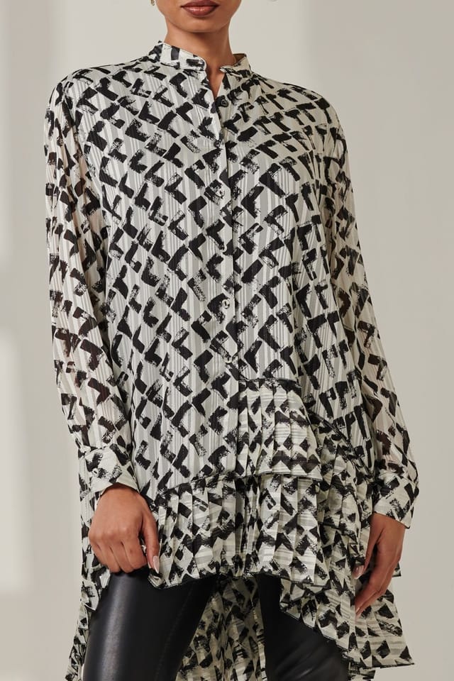 Jolie Moi Jolie Moi Women's Asymmetric Tiered Hem Shirt in Black - 3