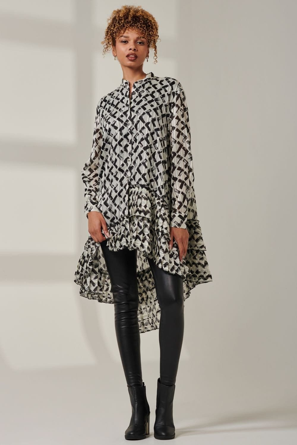 Jolie Moi Jolie Moi Women's Asymmetric Tiered Hem Shirt in Black - 4