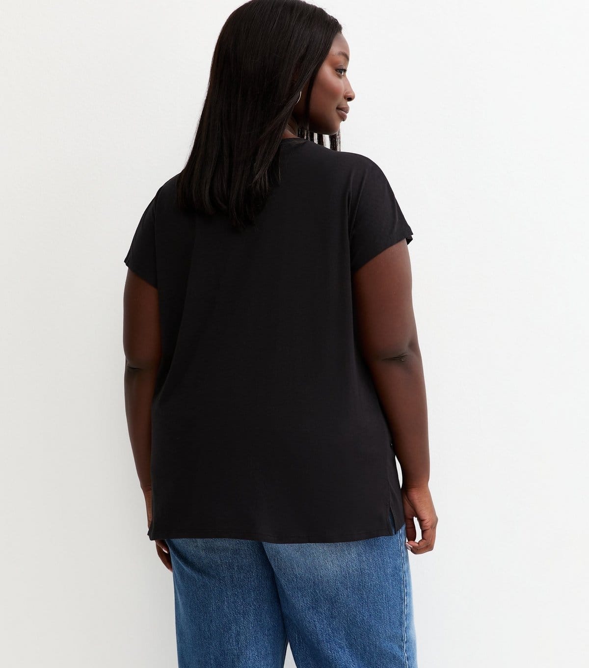 New Look Women's Plus Size Black Curved Hem T-Shirt Curves New Look - 4