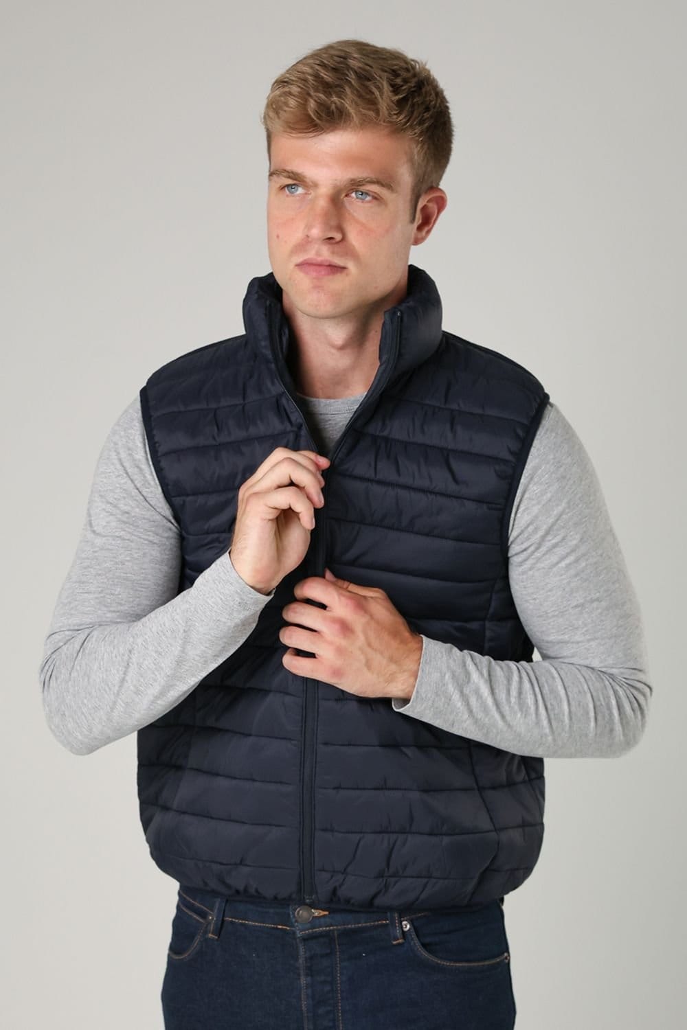 French Connection French Connection Men's Superlight Puffer Gilet in Navy - 4