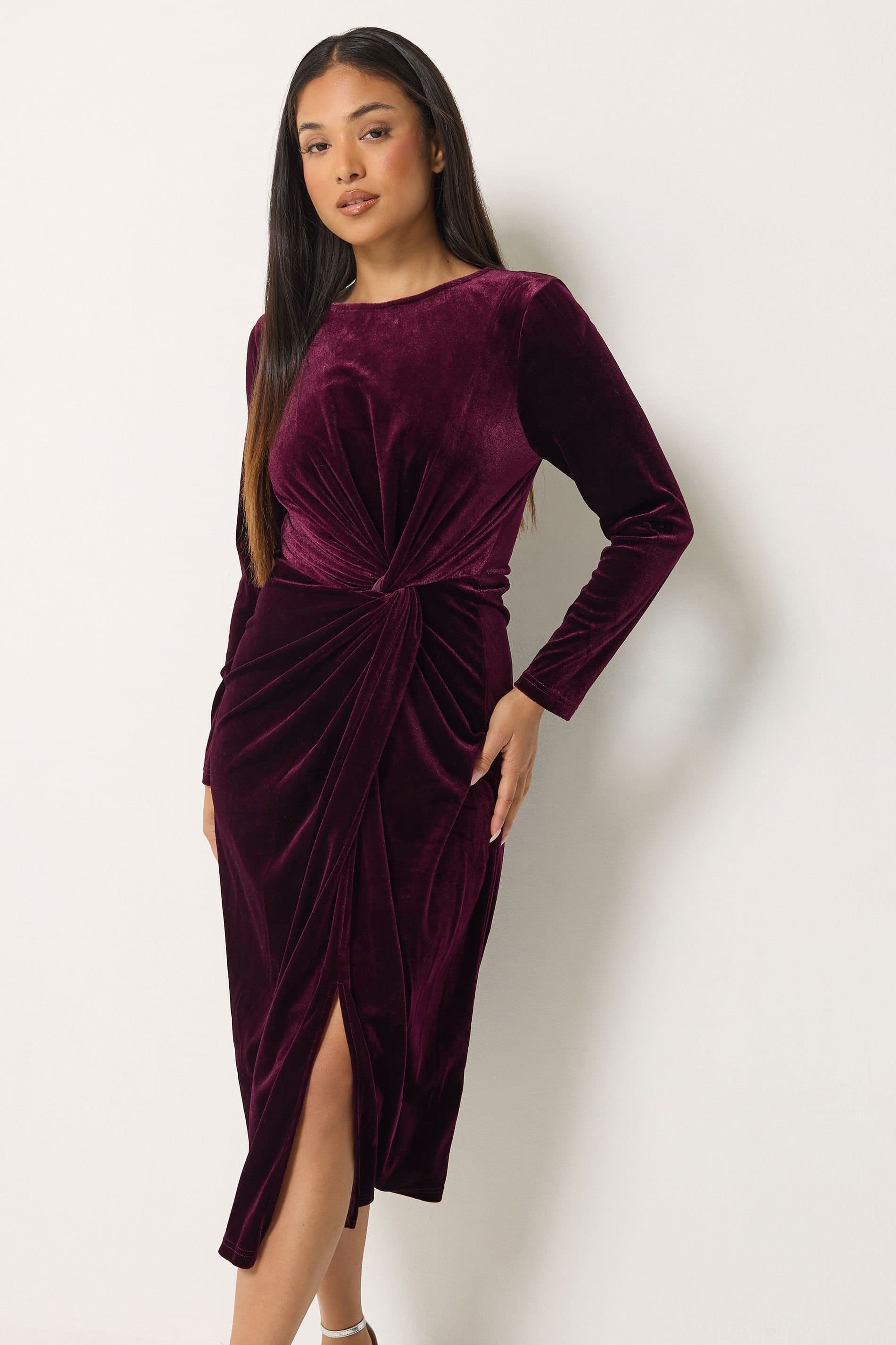 M&Co M&Co Women's Petite Velvet Side Twist Dress in Wine