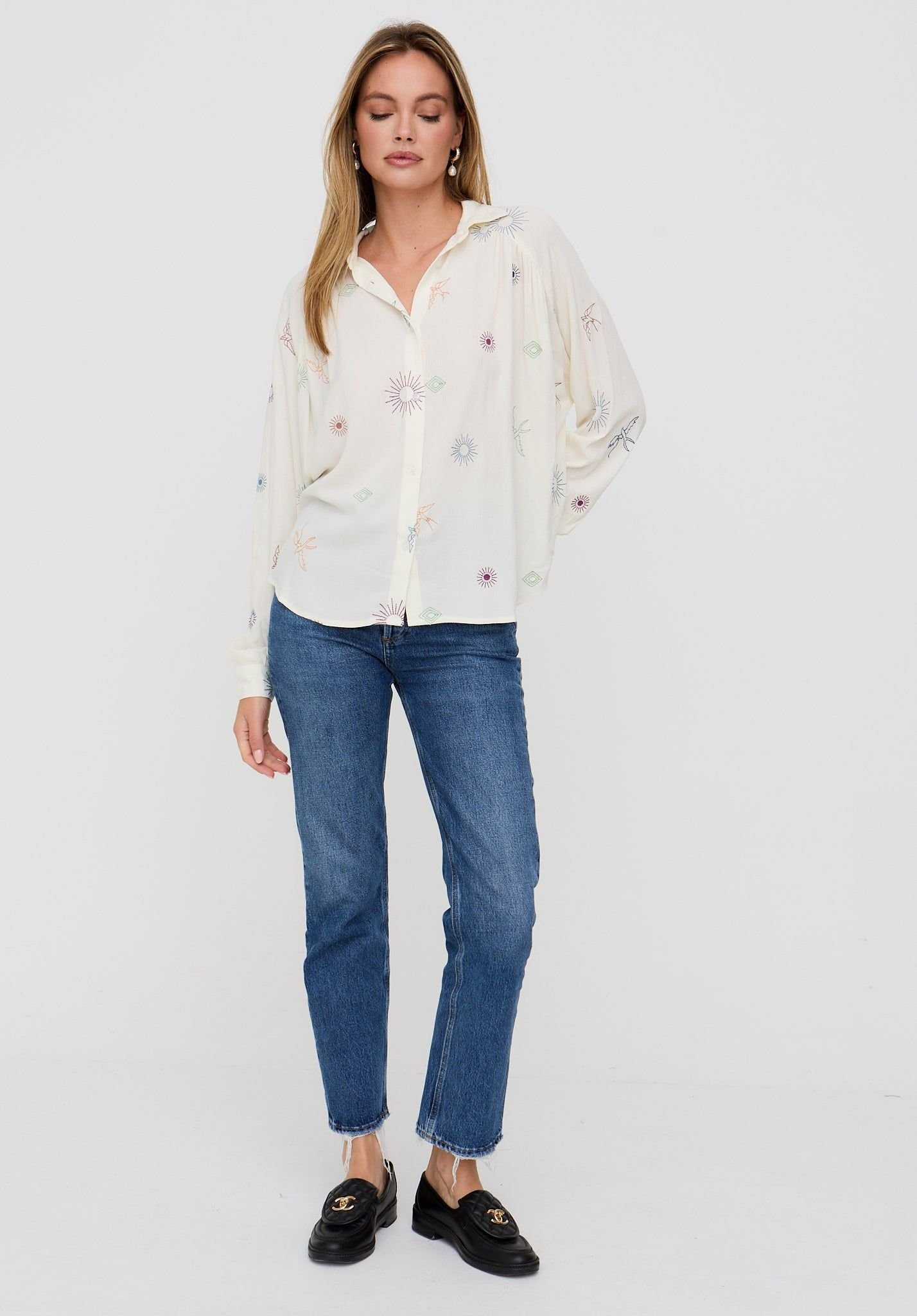 Lily and Lionel Lily and Lionel Women's Swallow Crinkle Embroidered Shirt In Cream in Ecru - 4