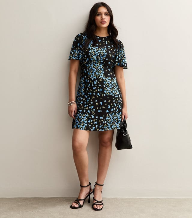 New Look Women's Black Rose Print Flutter Sleeve Mini Dress New Look - 3