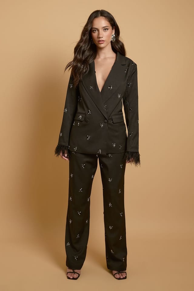 Oasis Oasis Women's Feather Cuff Jewelled Blazer in Black - 2