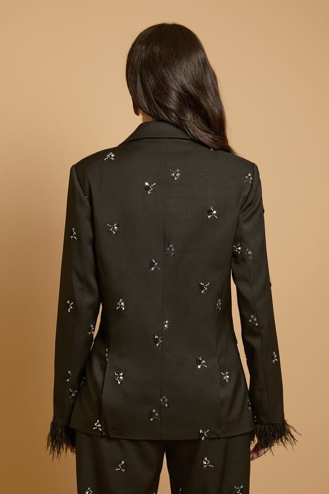 Oasis Oasis Women's Feather Cuff Jewelled Blazer in Black - 3