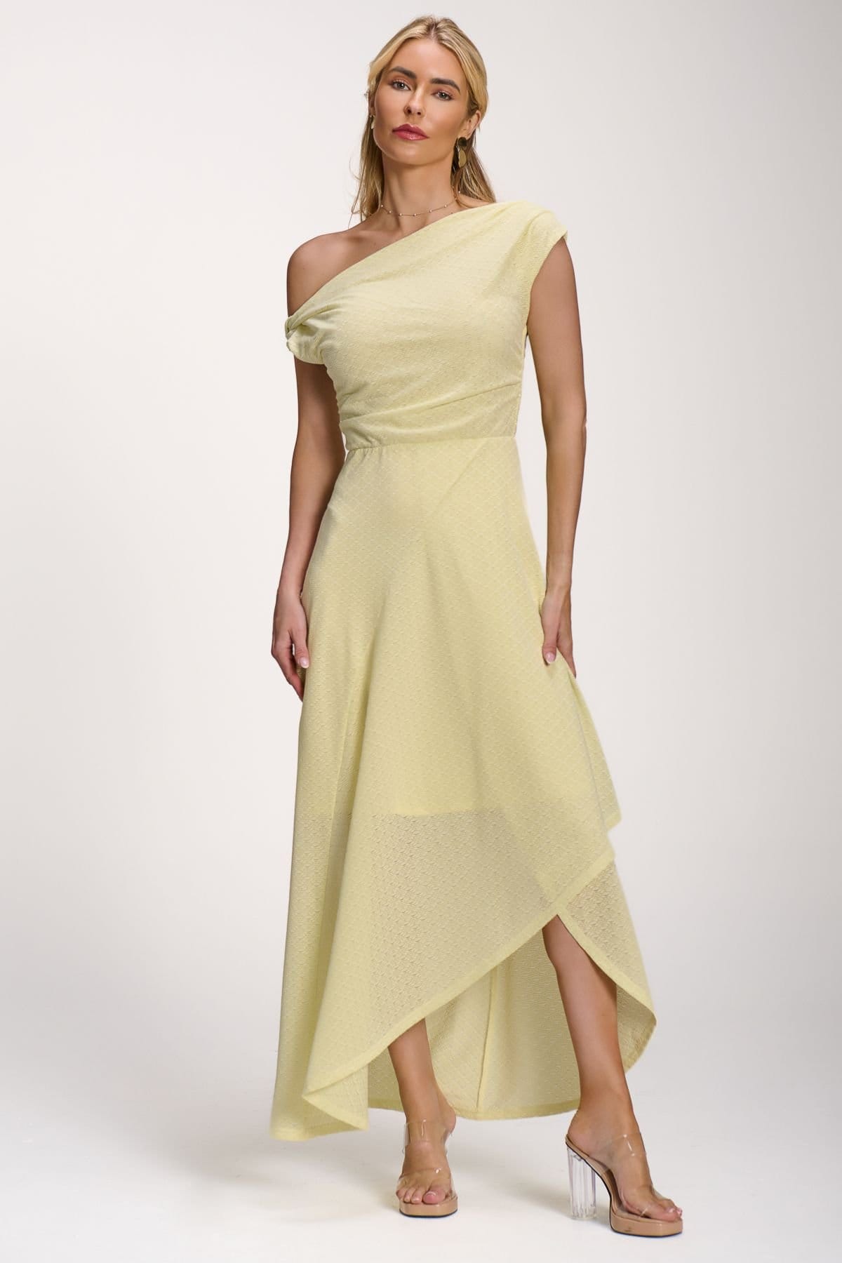 Jolie Moi Jolie Moi Women's Textured Asymmetric One Shoulder Maxi Dress in Yellow - 4