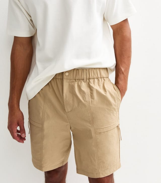 New Look Men's Light Brown Tech Cargo Zip Pocket Shorts New Look - 2