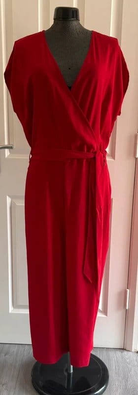 New Look Red Jumpsuit – Size 16