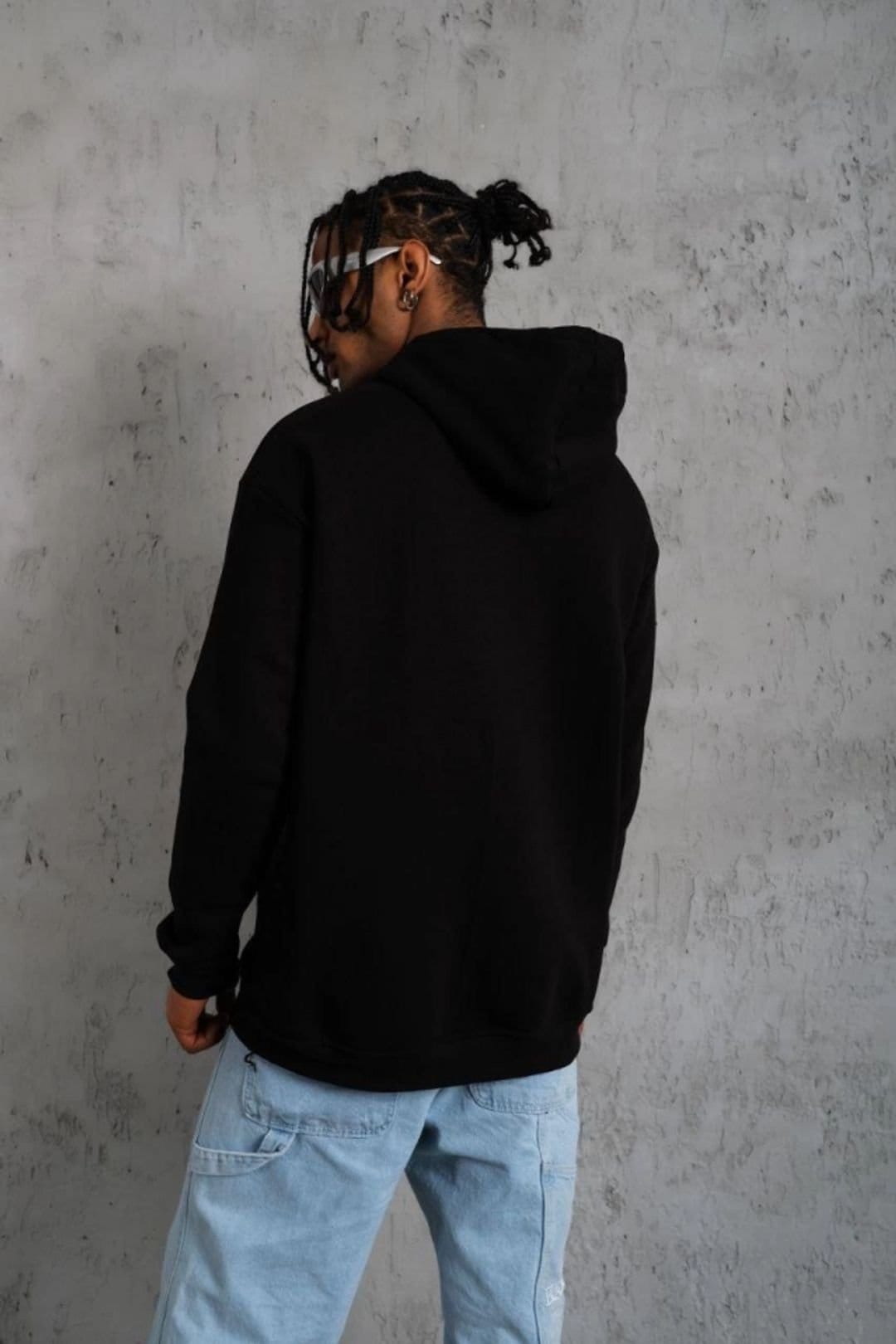 Janes Janes Men's Oversized Hooded Sweatshirt with Text Print in Black - 4