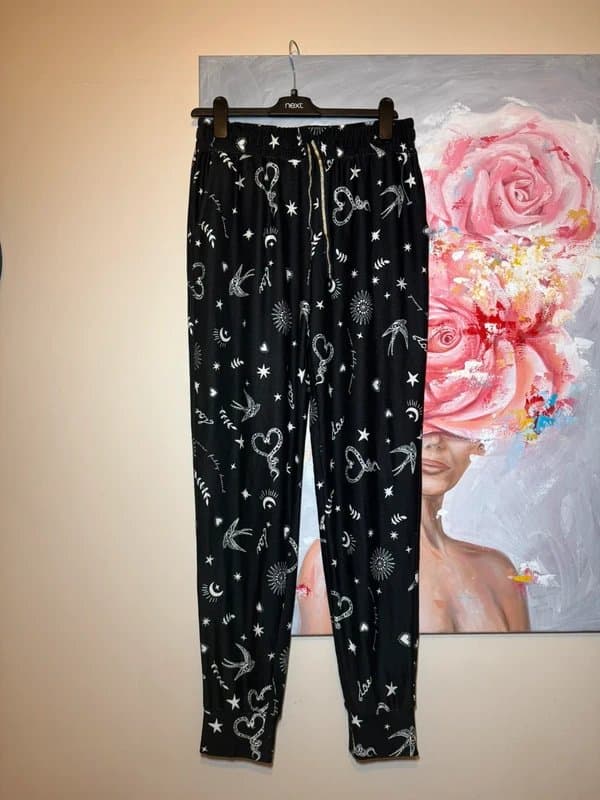 Never Fully Dressed Never Fully Dressed Black Printed Trousers Size M Lounge Casual