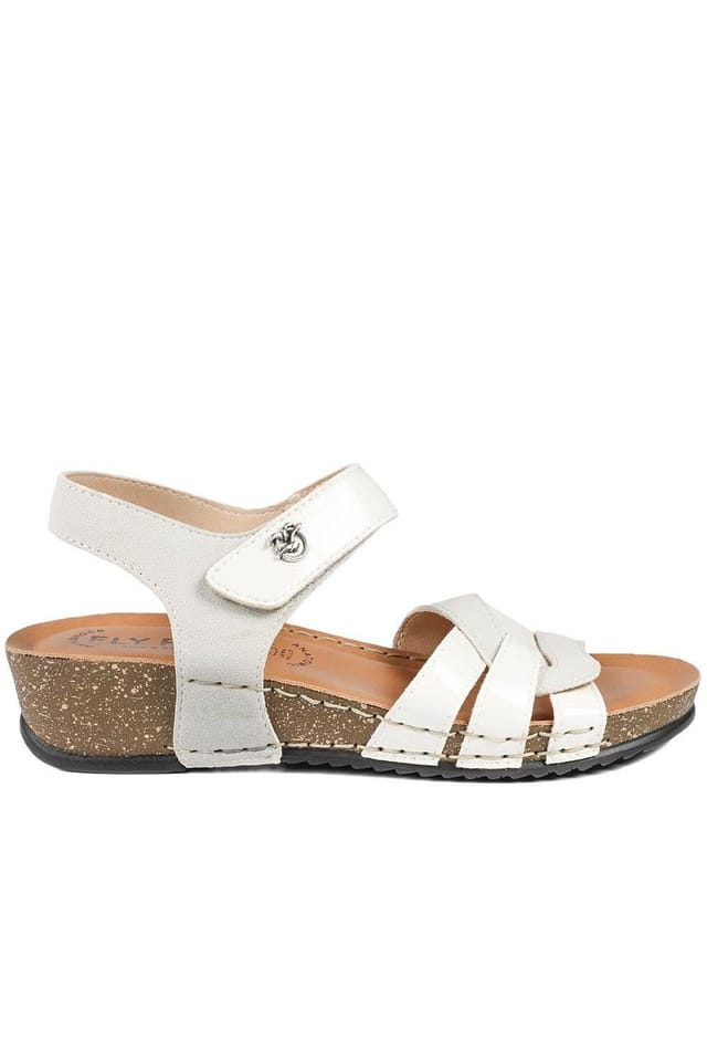 Fly Flot Fly Flot Women's FlyFlot Patent Touch Fasten Sandals in White - 2