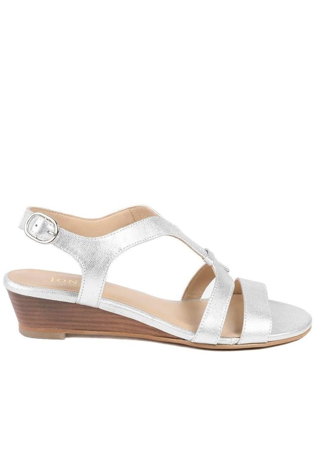 Jones Bootmaker Jones Bootmaker Women's Gravina Leather Slingback Sandals in Metallic Silver - 2