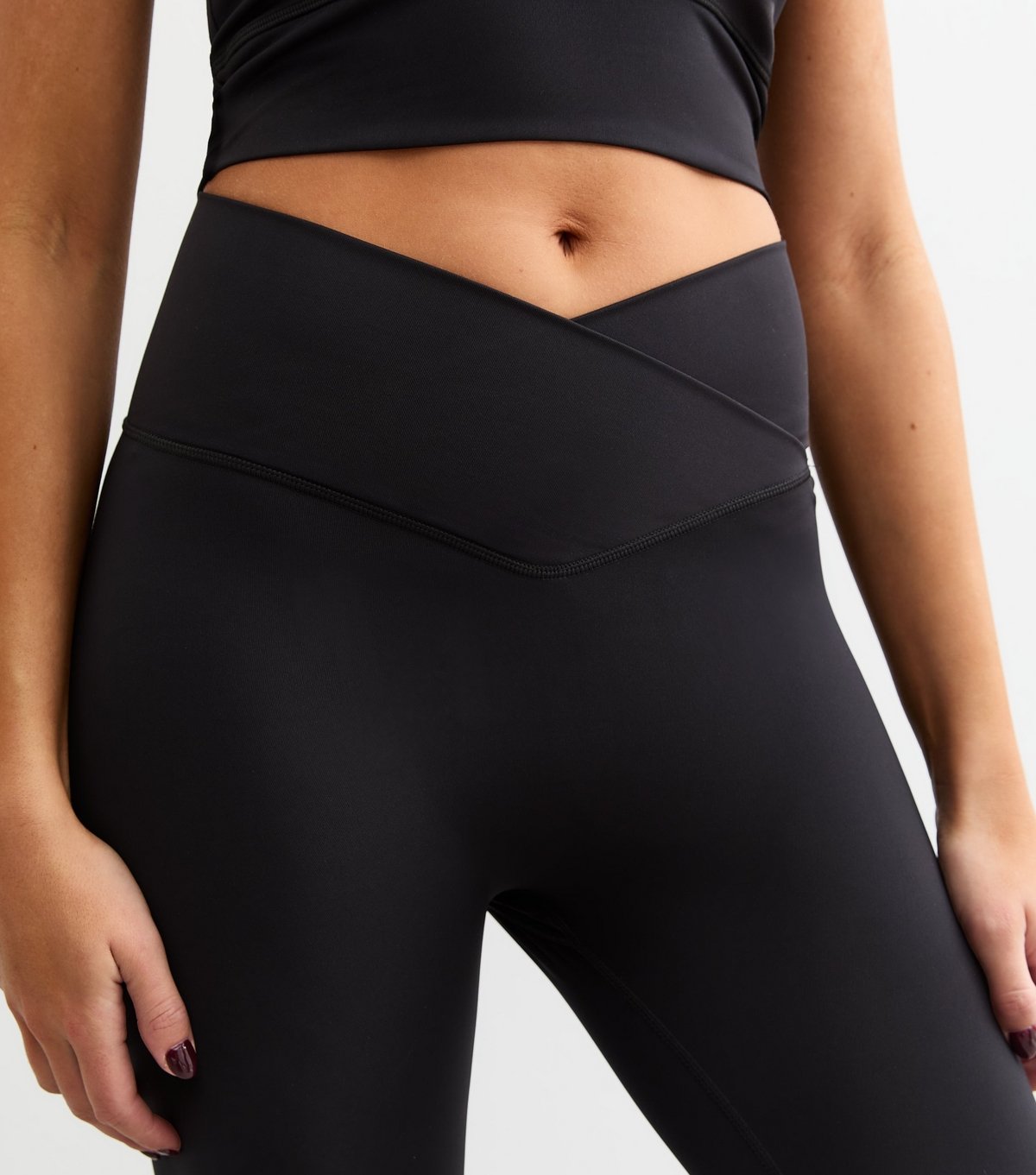 Rise Women's by Zara McDermott Black Cross Over Leggings Rise New Look - 2