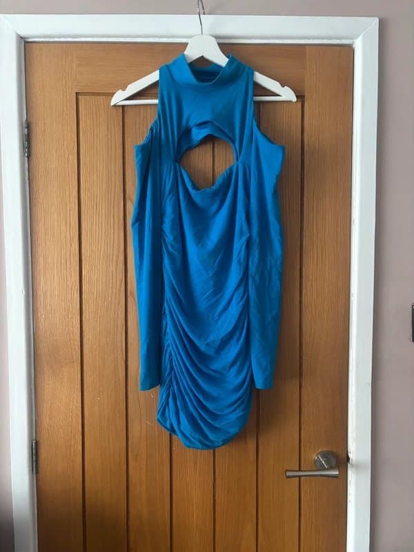Oh Polly Oh Polly Blue Shoulder Cut Out Dress