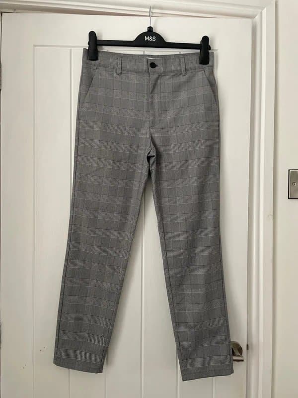 Bershka Slim Cropped Bershka Checked Trousers