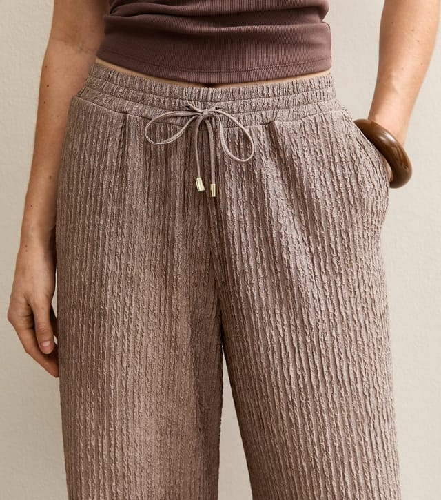 New Look Women's Mink Crinkled Drawstring Wide Leg Trousers New Look - 2