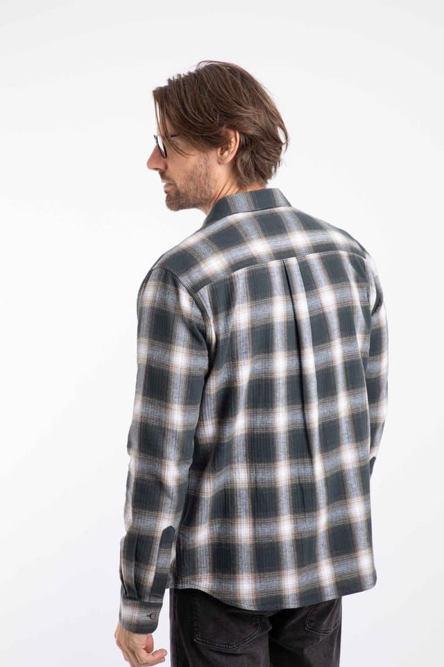 Weird Fish Weird Fish Men's Broxton Cotton Long Sleeve Herringbone Check Shirt in Grey - 3