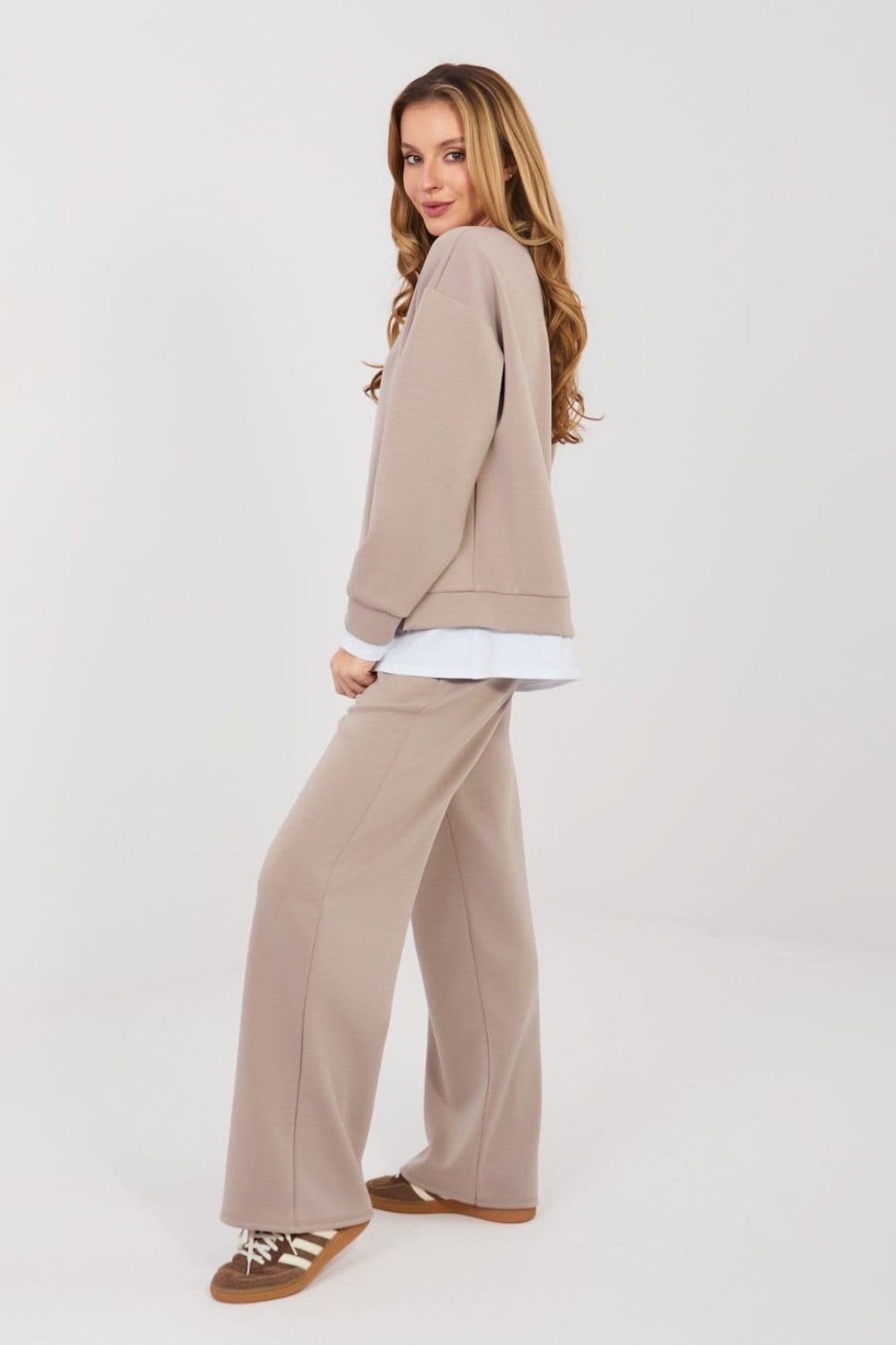 Love Lace Love Lace Women's Casual Minimal Tracksuit Set with Pockets in Beige - 4