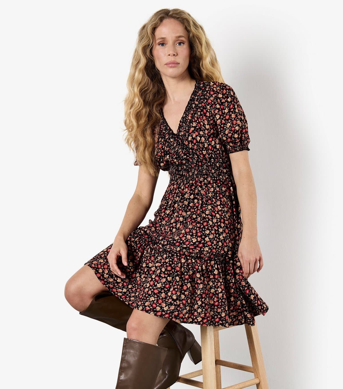 Apricot Women's Black Floral Ditsy Smock Dress Apricot New Look